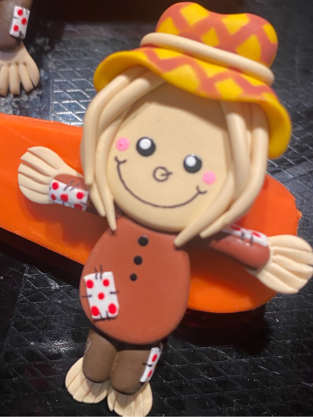 Scarecrow Fall Hair Clips - Picture 2 of 2